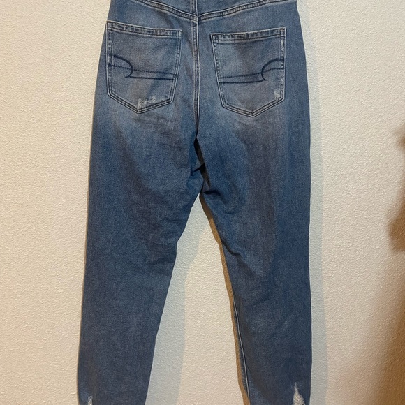 American Eagle Curvy Mom size 6 Jeans - Picture 5 of 9